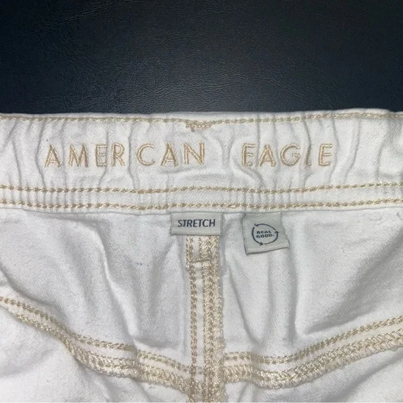 American Eagle Womens Shorts Size 6 White  Easy Shortie Stretch Denim AE - Picture 2 of 7